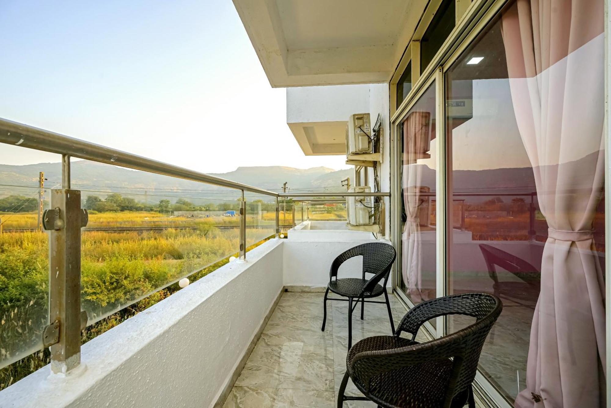 Ll Empyrean Stays II 6Bhk Big Daddy Villa II Private Pool II Ac II View Ll Lonavala Exterior foto